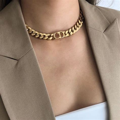 dior danseuse étoile choker